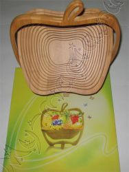 Деревянная фруктовая и хлебная корзина в форме Яблока