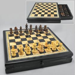 Шахматы с доской-коробом с выдвижным ящиком для фигур